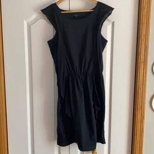 Gap Size 8 Black Dress